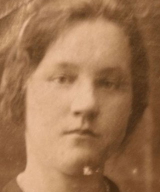 Киреева (Стогова) Александра Ивановна