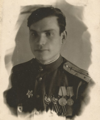 Ефремов Анатолий Васильевич