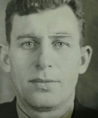 Петров Валентин Петрович