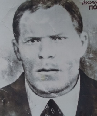 Махмутов Хусяин