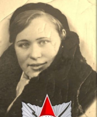 Полищук Александра Семёнова