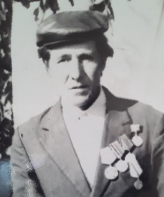 Овчинников Илья Федорович