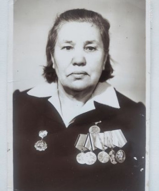 Казаринова Александра Степановна