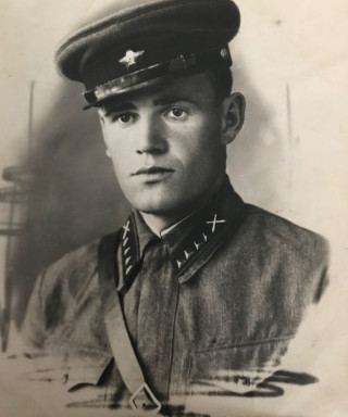 Петров Павел Ермилович