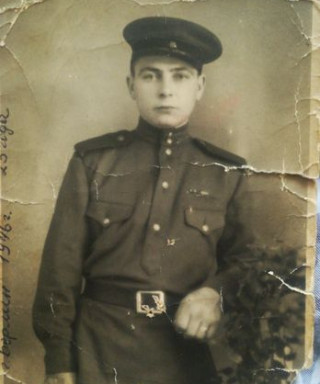 Махов Александр Андрианович