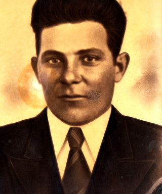 Гуцев Василий Яковлевич