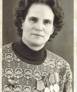 Патрушева (Артемьева) Нина Васильевна