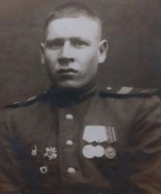 Тюленёв Иван Яковлевич