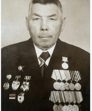 Ишмурзин Мазгар Дусмухаметович