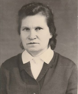 Морозюк  - Правдина Антонина Степановна