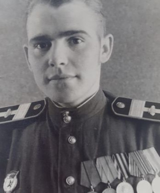 Артамонов Иван Васильевич