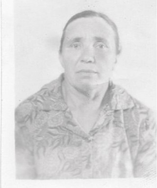 Артамонова(Савинова) Анна Васильевна