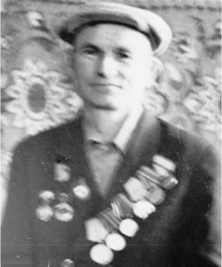 Ахметов Измаил Степанович