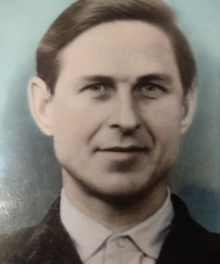 Голомоносов Юрий Иванович