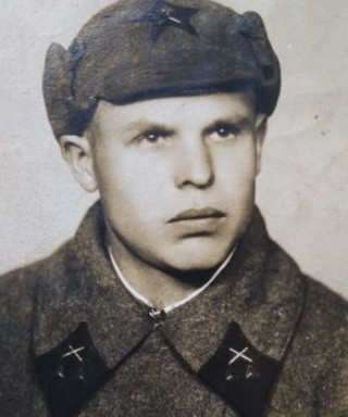 Дворянчиков Иван Сергеевич