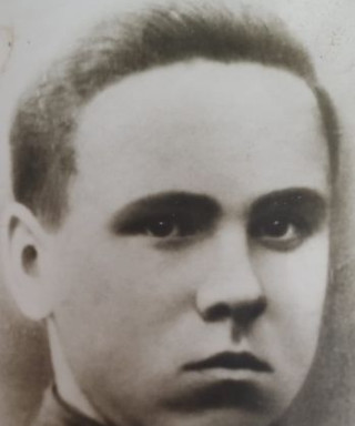 Бондаренко Юрий Титович