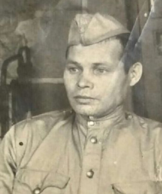 Ахмеров Автах