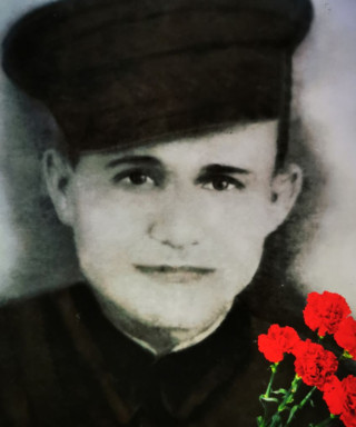 Пономарёв Максим Арсентьевич