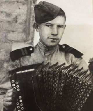 Кузьмин Ефим Евстигнеевич