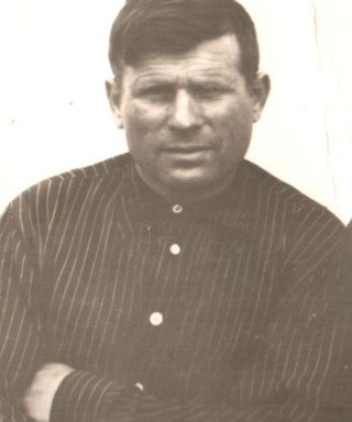 Антонов Антон Корнеевич