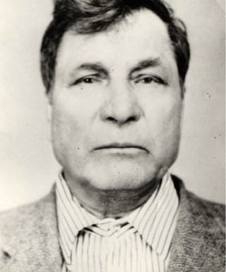 Ющенко Петр Ефимович