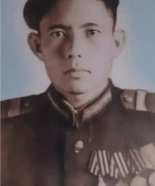 Абдуллин Султан