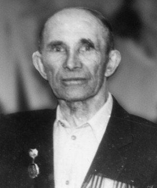 Абрамцов Петр Федорович