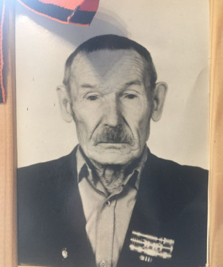 Кадошников Михаил Яковлевич