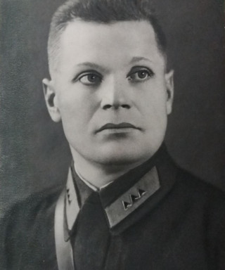 Пасютин Леонид Федорович