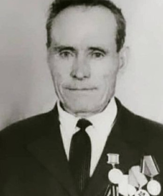 Литвинов Андрей Тихонович