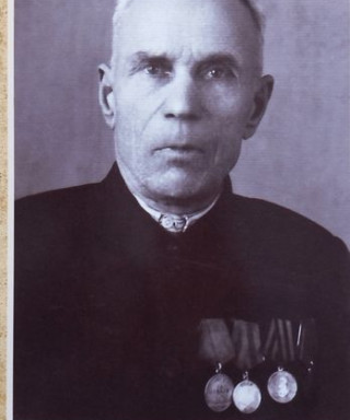 Папка Данил Федорович