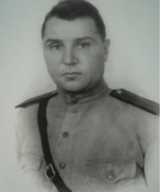 Евстигнеев Иван Иванович