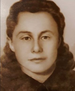 Гусева Александра Дмитриевна