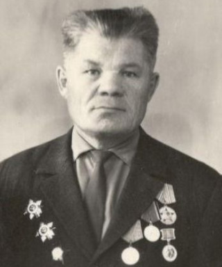 Бахмутов Александр Васильевич