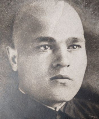 Копнинцев Максим Зотович