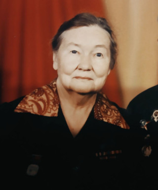 Бахарева Елизавета