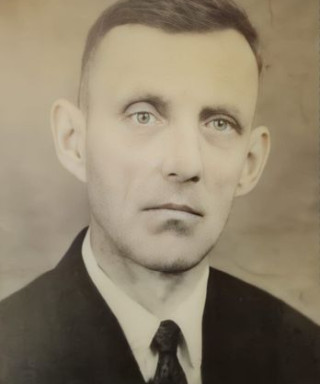 Белоусов Валентин Тихонович