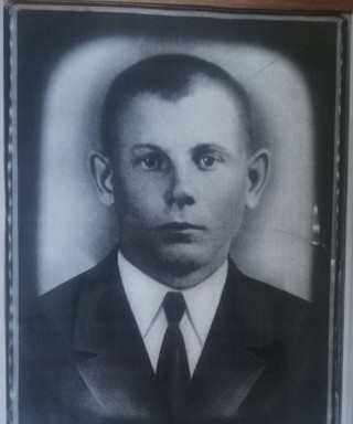 Аверьянов Яков Максимович