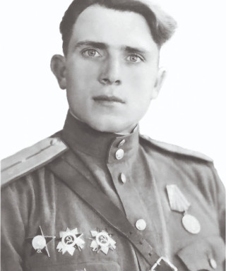 Лютиков Пётр Тихонович