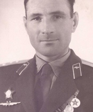 Лавров Виктор Дмитриевич