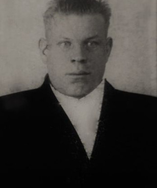 Кулаков Иван Петрович