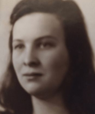 Гаврюшкина (Горшкова) Зинаида Николаевна