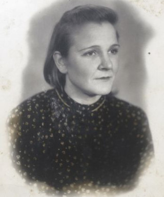 Крылова (Беляева) Надежда Васильевна