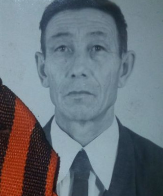 Муратов Асан