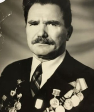 Зверев Александр Иванович