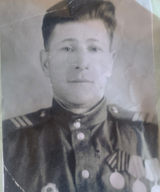 Емельянов Пётр Емельянович