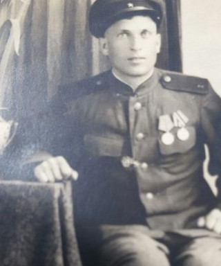 Мартынов Леонид Васильевич