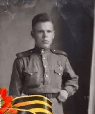 Овчинников Зиновий Кириллович