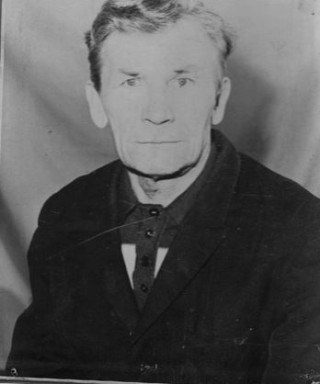 Петров Петр Иванович