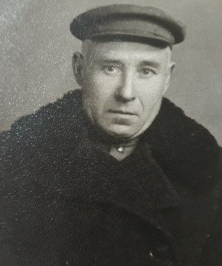 Жлоба Леонид Макарович